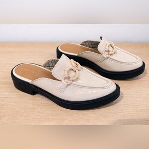 Circus by Sam Edelman Ivory Mule Loafers Size 7.5 Chain Detail Slip On Cream